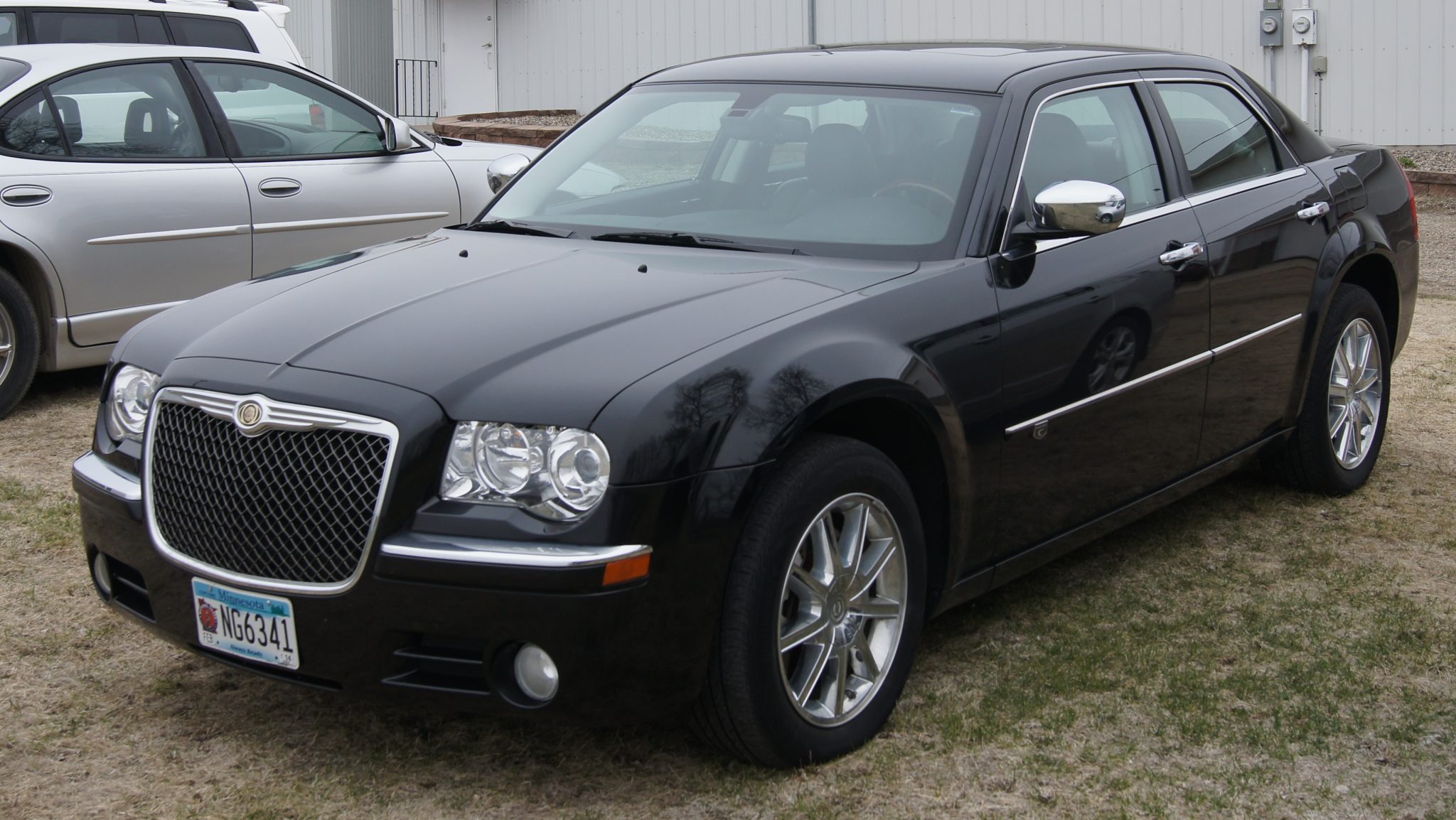 Chrysler 300 - Learn All About the First American Muscle Car